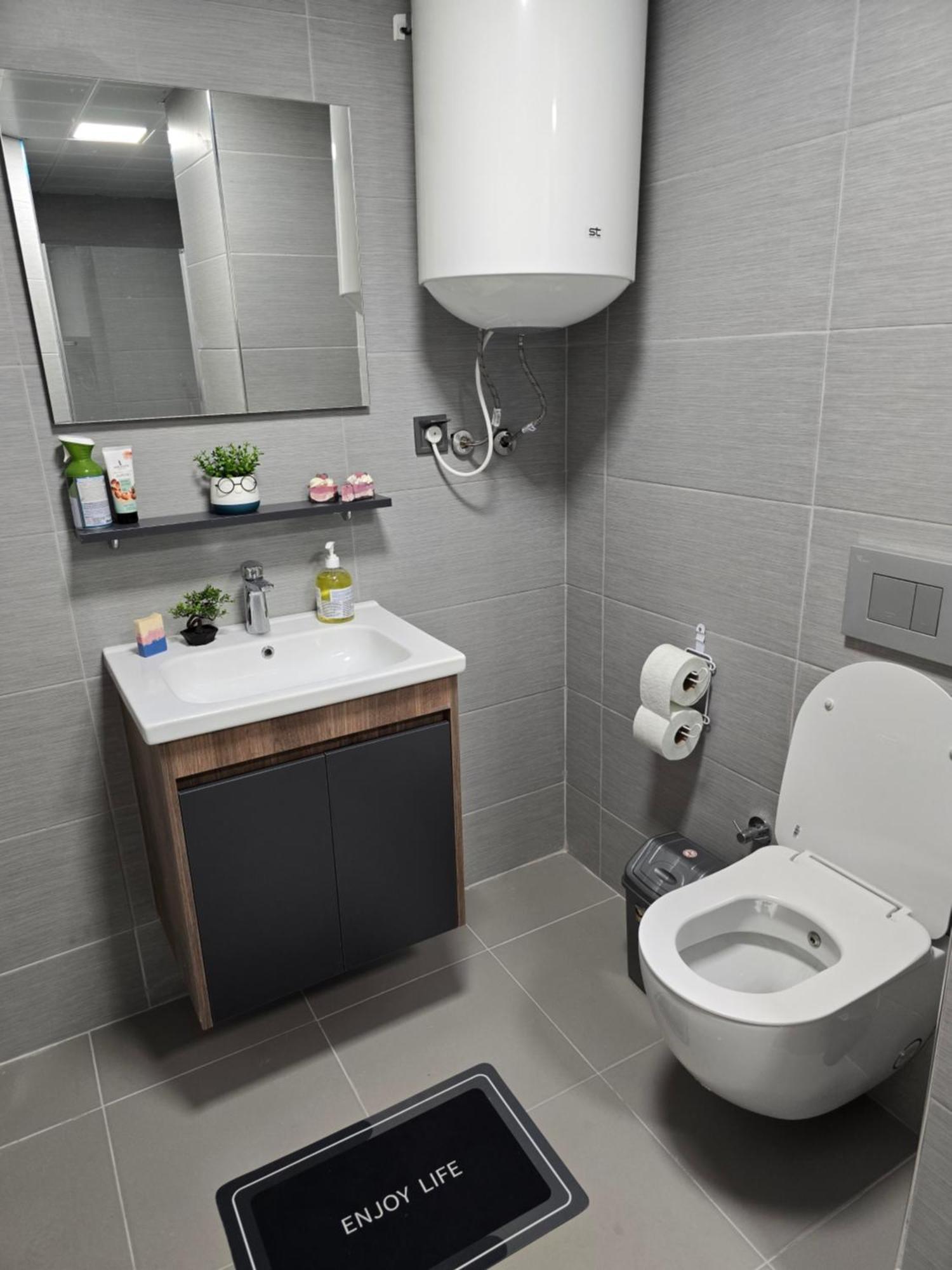 Cevahir Sky City Apartment With Spa, Pool & Fitness Included Skopie Exterior foto